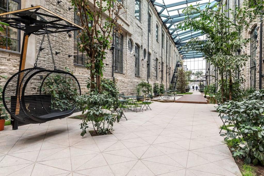 Bright & Peaceful 1bd With Free Underground Parking Huoneisto *